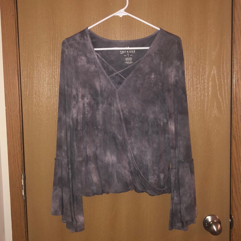 AE Purple long sleeve shirt